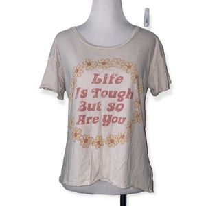 🎀 3/$20 Life clothing‎ co small graphic scoopneck tee